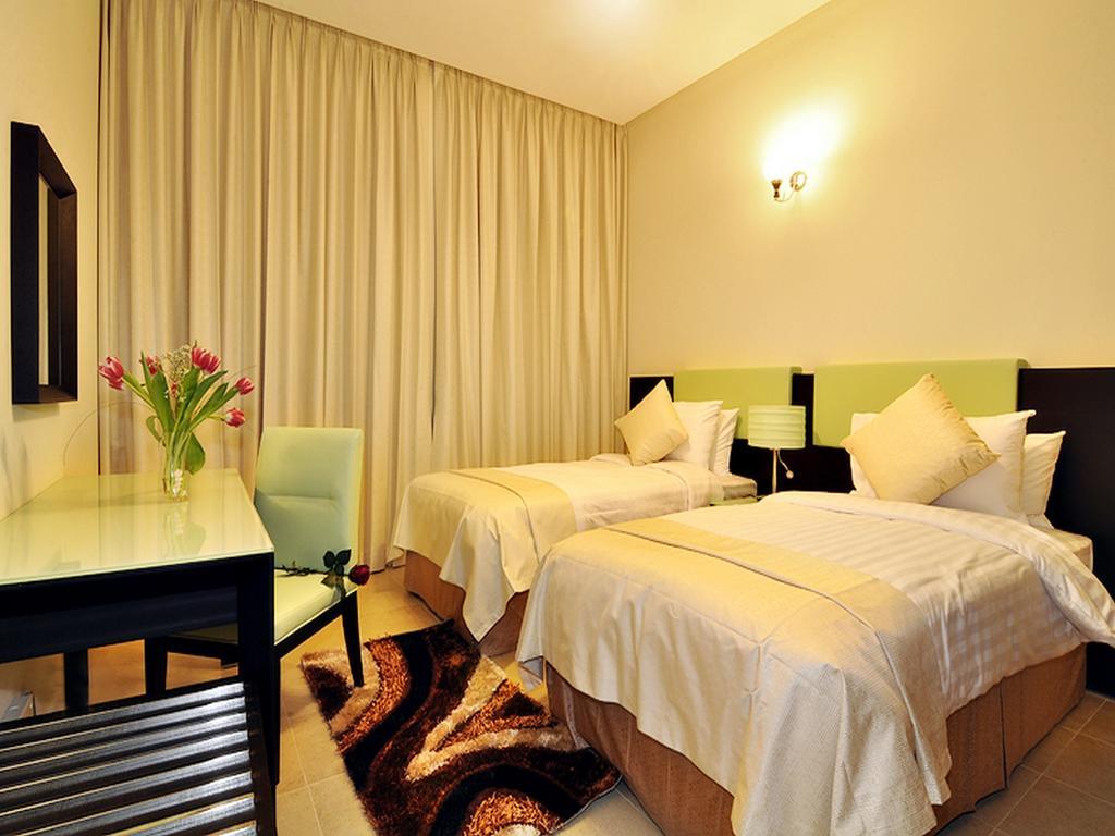 Pride Hotel Apartments Dubaï Extérieur photo