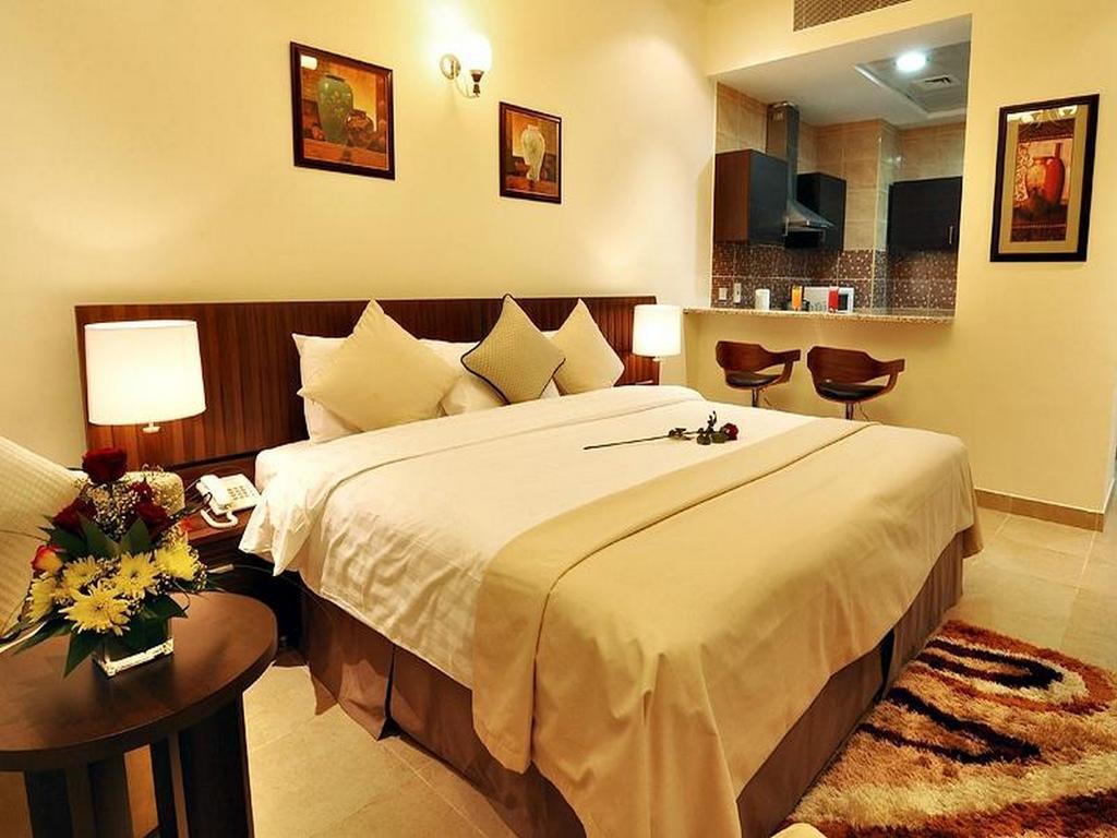 Pride Hotel Apartments Dubaï Extérieur photo