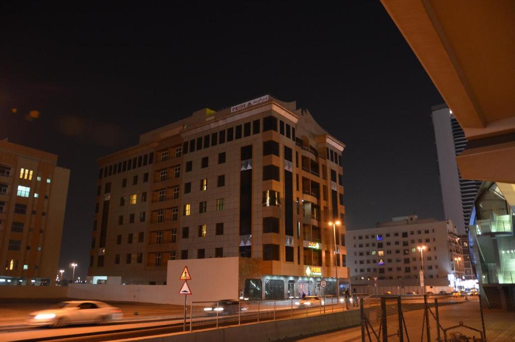 Pride Hotel Apartments Dubaï Extérieur photo